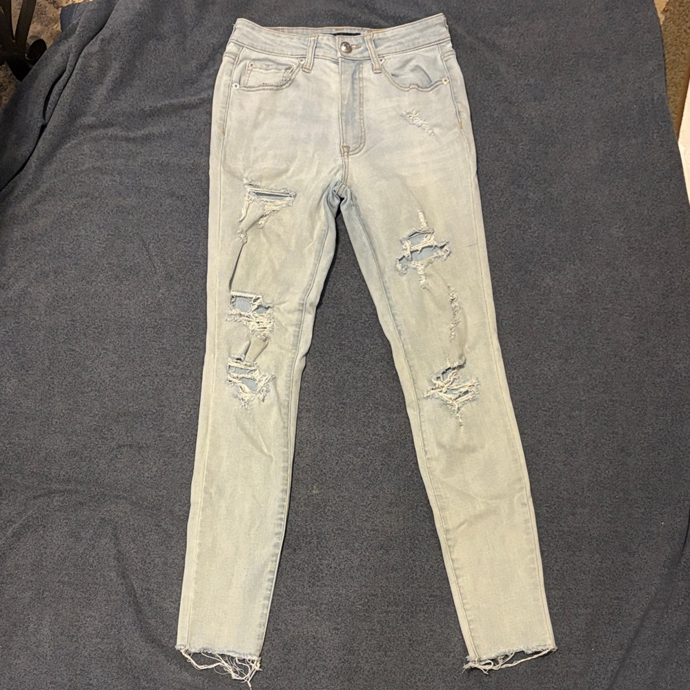 Aero Women’s Denim Jeans Light Blue Distressed High Rise Size 4